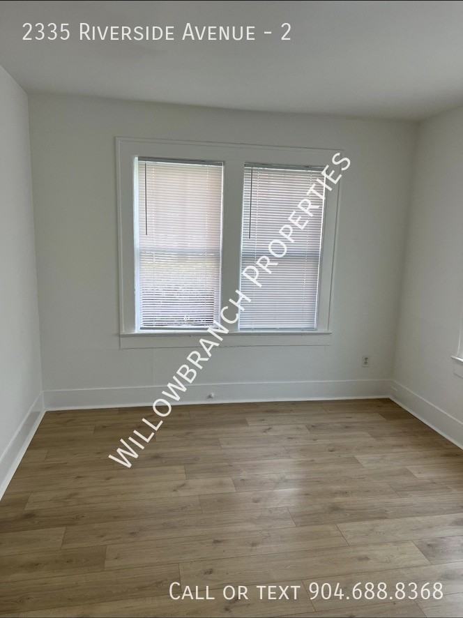 2335 Riverside Ave #1