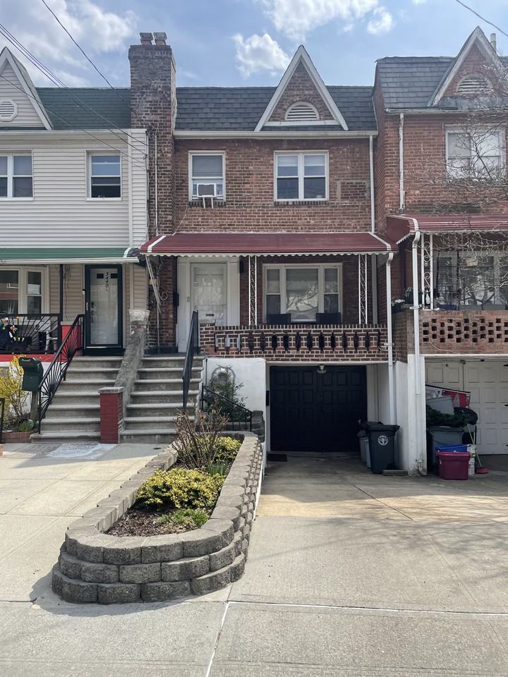 3446 Corlear Ave #NA - Photo 2 of 19