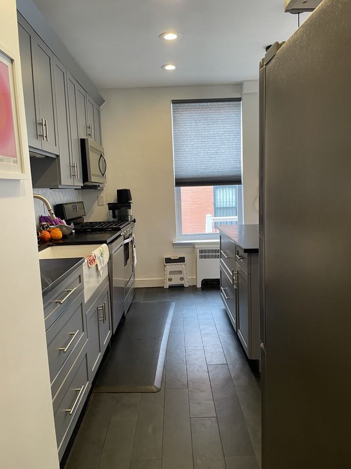 3446 Corlear Ave #NA - Photo 7 of 19