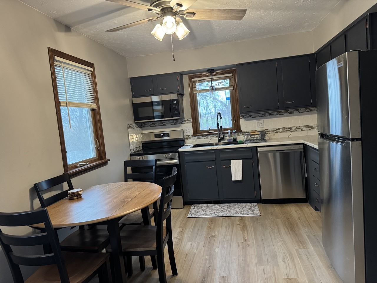 1229 Valley Ln #NA - Photo 6 of 10