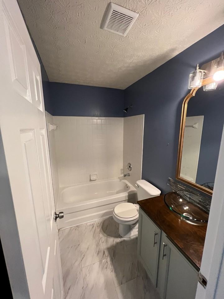 4468 Harston Ave #NA - Photo 3 of 10