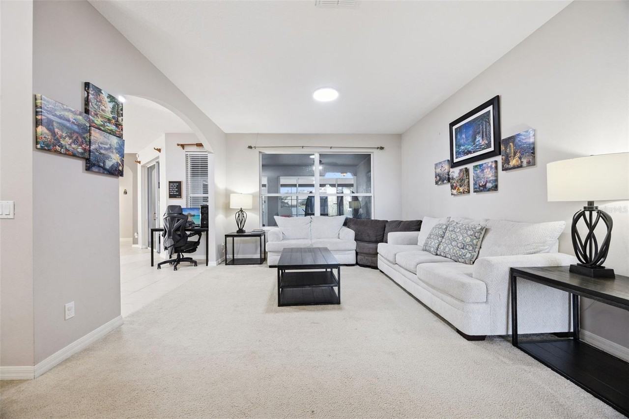 1016 Parkside Pointe Blvd #NA - Photo 3 of 16