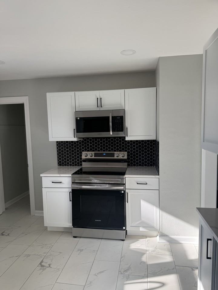 4710 N Audubon Rd #NA - Photo 3 of 19