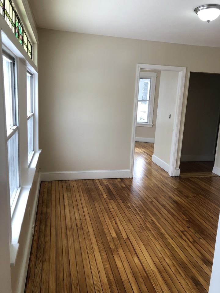 1646 Capitol Ave #1stFL - Photo 4 of 9