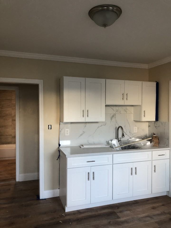 1646 Capitol Ave #1stFL - Photo 6 of 9