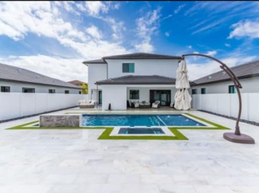 14611 Sw 21st St #NA - Photo 2 of 17