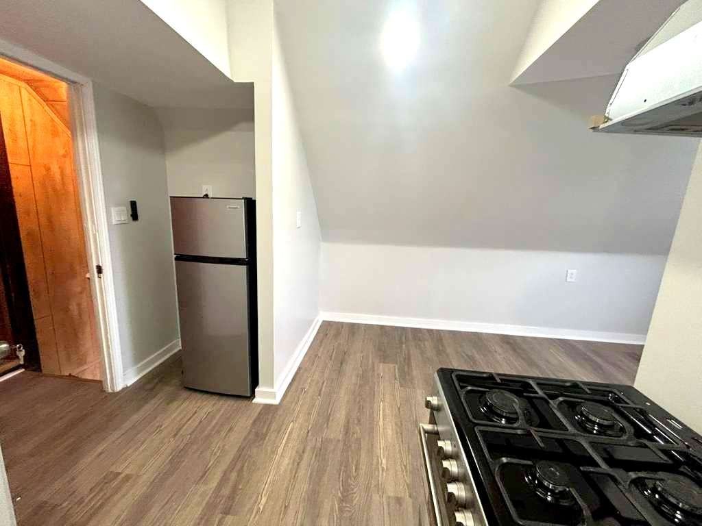 1777 Broadway St #3 - Photo 2 of 9