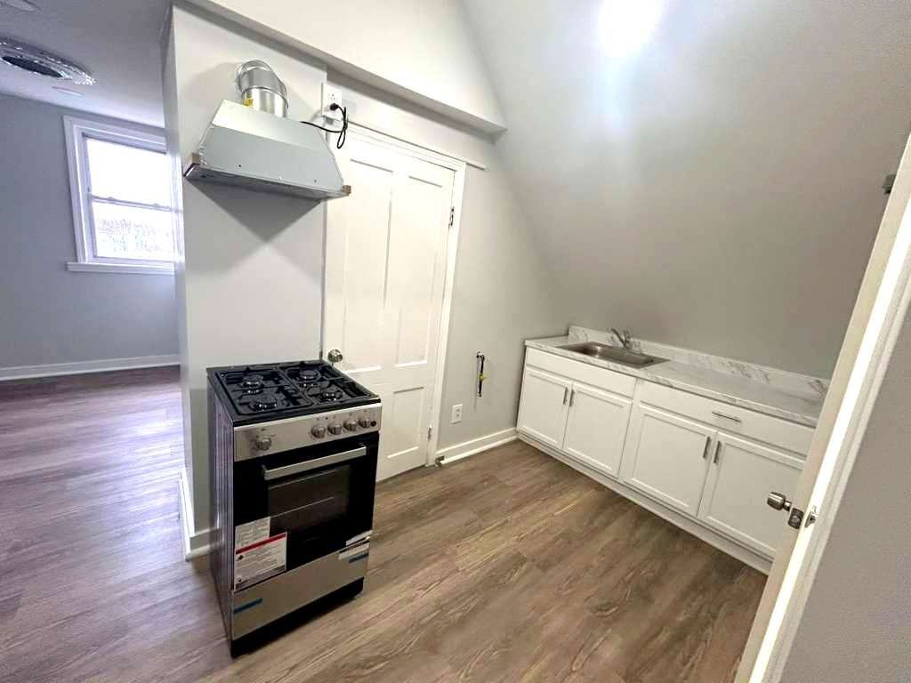 1777 Broadway St #3 - Photo 4 of 9