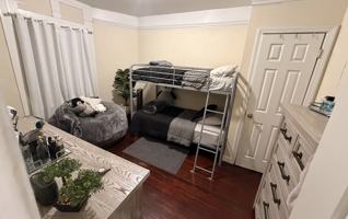 featured image of 2156 Seaview Ave