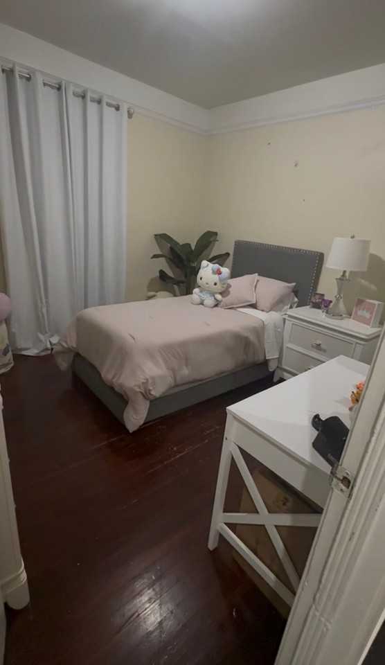 2156 Seaview Ave #1stFLLHS - Photo 3 of 4