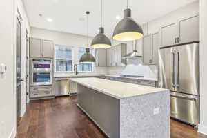 featured image of 290 Dickenson St #NA