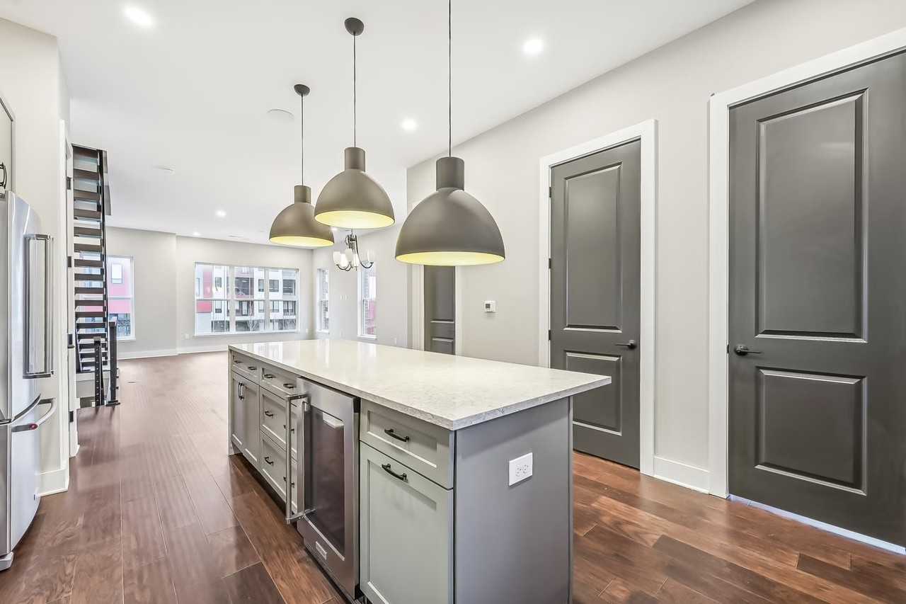 290 Dickenson St #NA - Photo 3 of 50