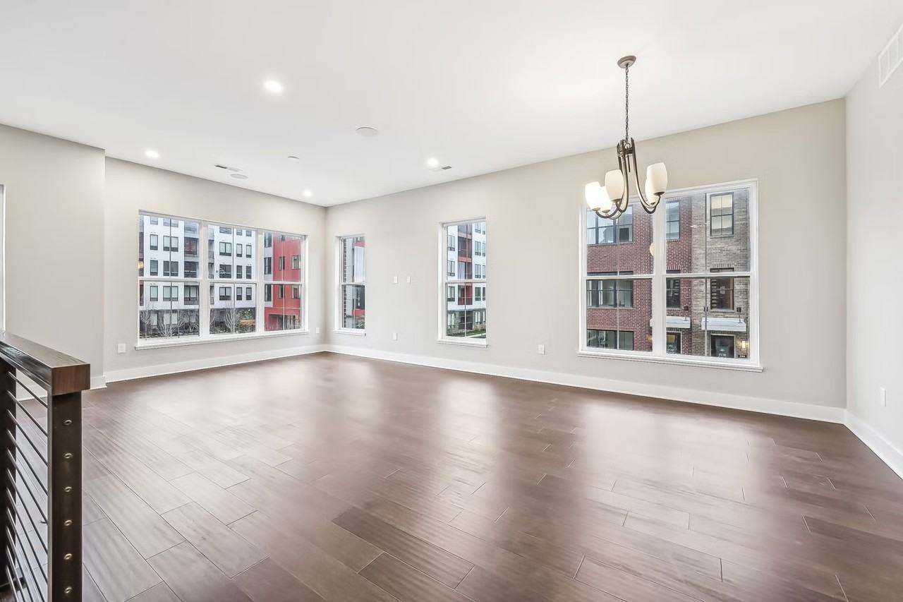 290 Dickenson St #NA - Photo 6 of 50