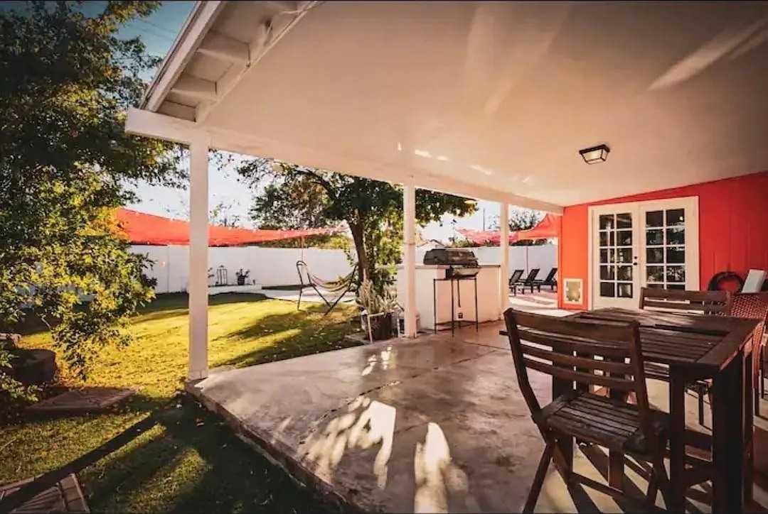 7513 E Polk St #NA - Photo 7 of 11