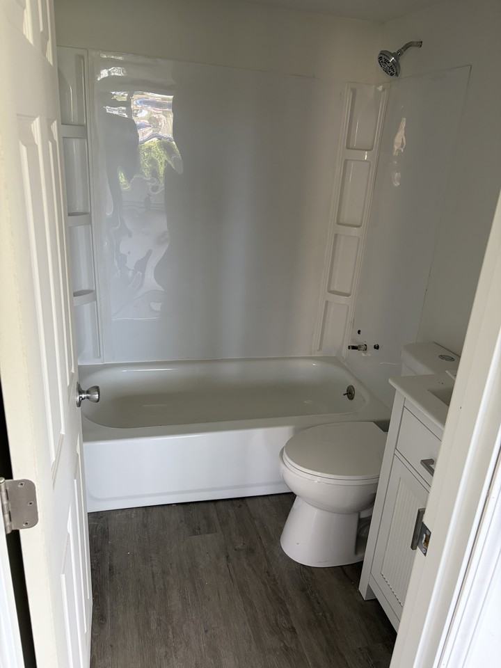 218 E River St #1 - Photo 3 of 5