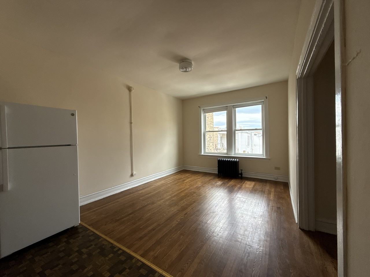 4701 N Saint Louis Ave #22 - Photo 2 of 21