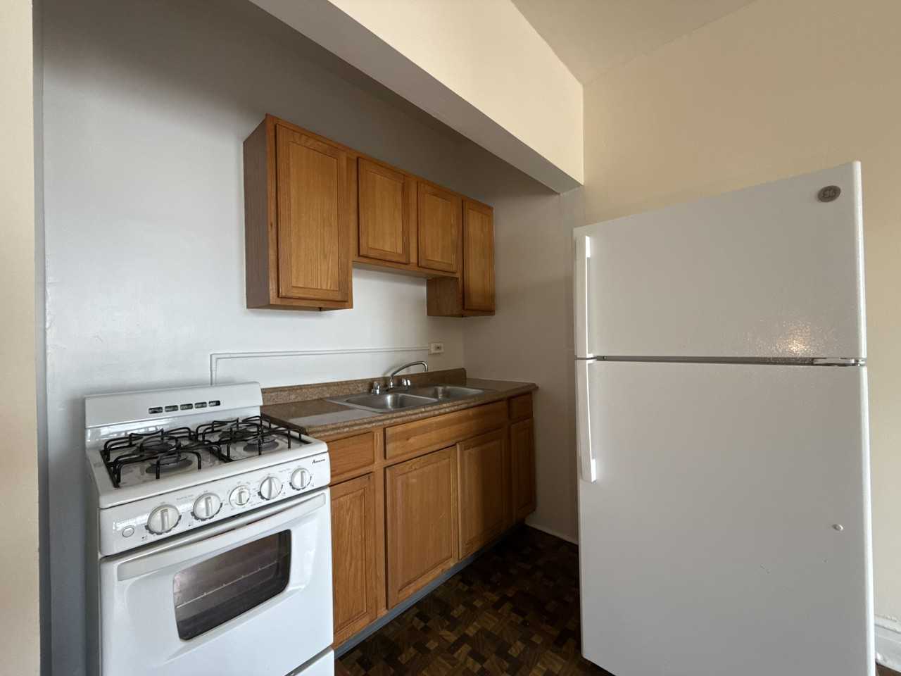 4701 N Saint Louis Ave #22 - Photo 5 of 21