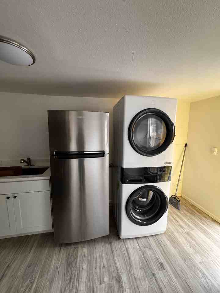 2707 Victor Pl Unit B #NA - Photo 4 of 10