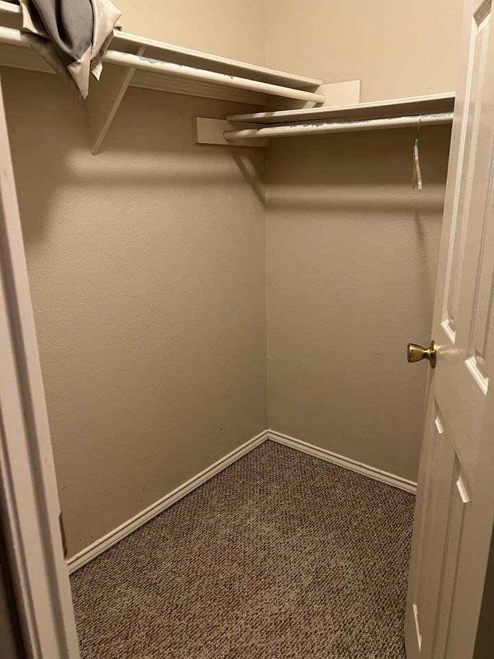 817 Sonesta Dr #3 - Photo 2 of 26