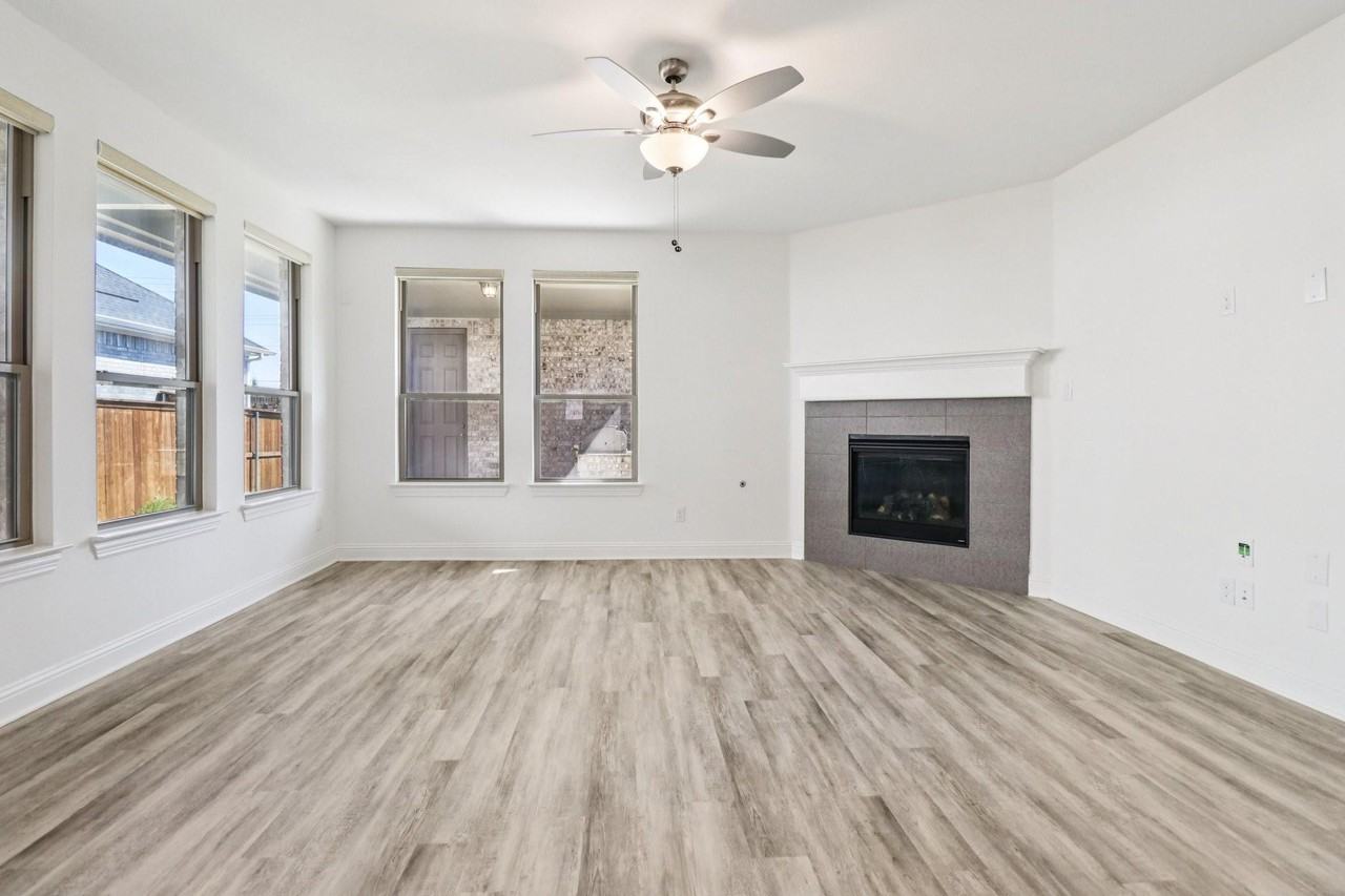 3130 Tiara Dr #NA - Photo 3 of 19