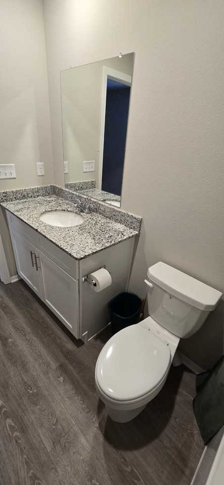 6605 Nw Kathleen St #NA - Photo 3 of 20