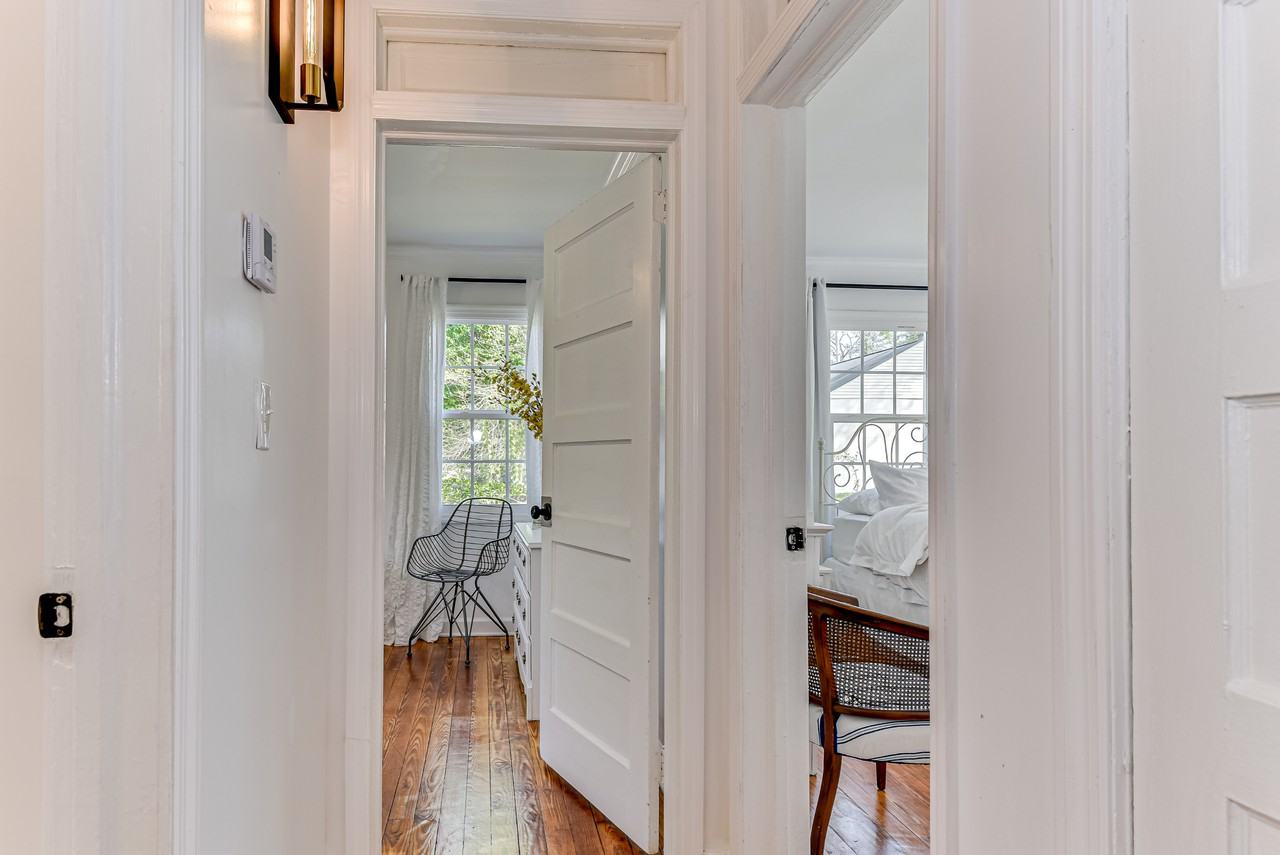 2701 Oakland Ave #NA - Photo 7 of 10