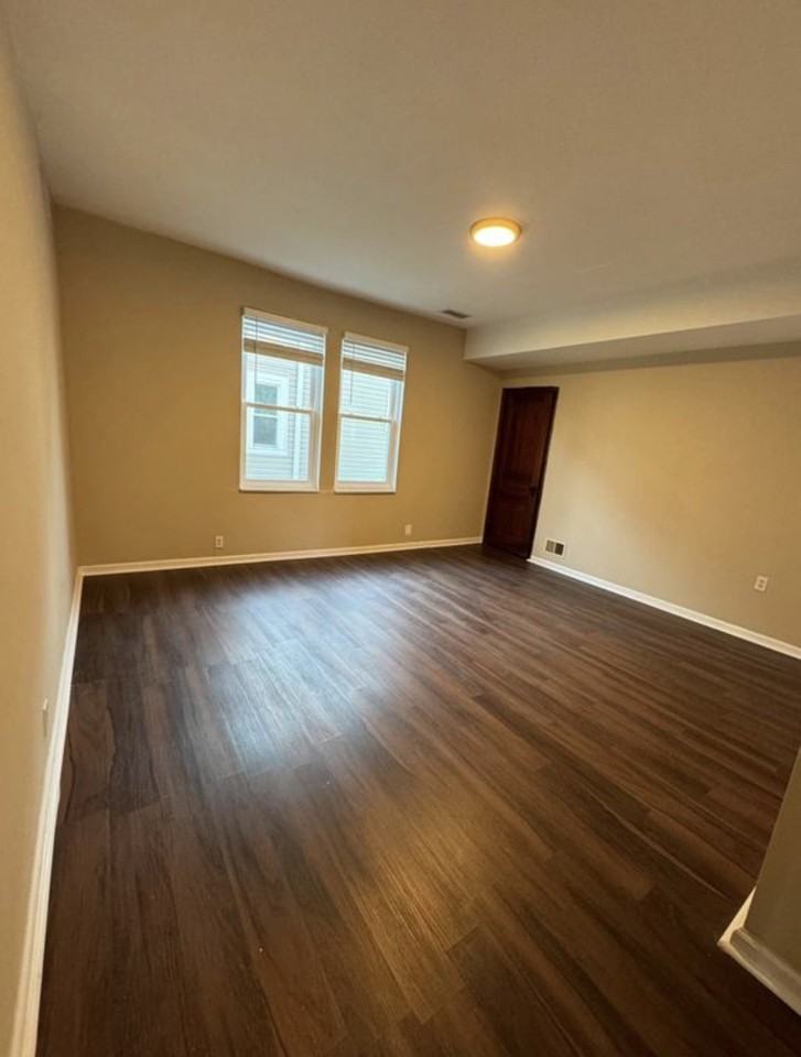 1709 Sherman Ave #2 - Photo 7 of 19