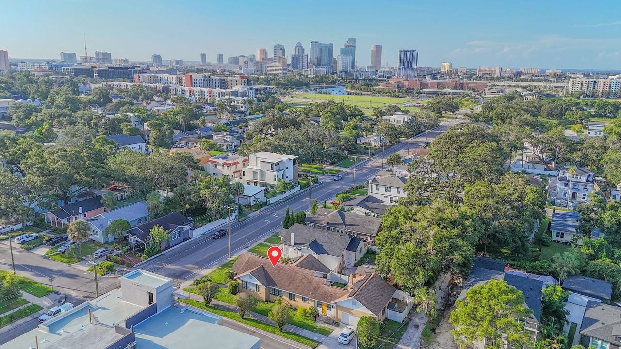 2410 N Boulevard #NA - Photo 4 of 28