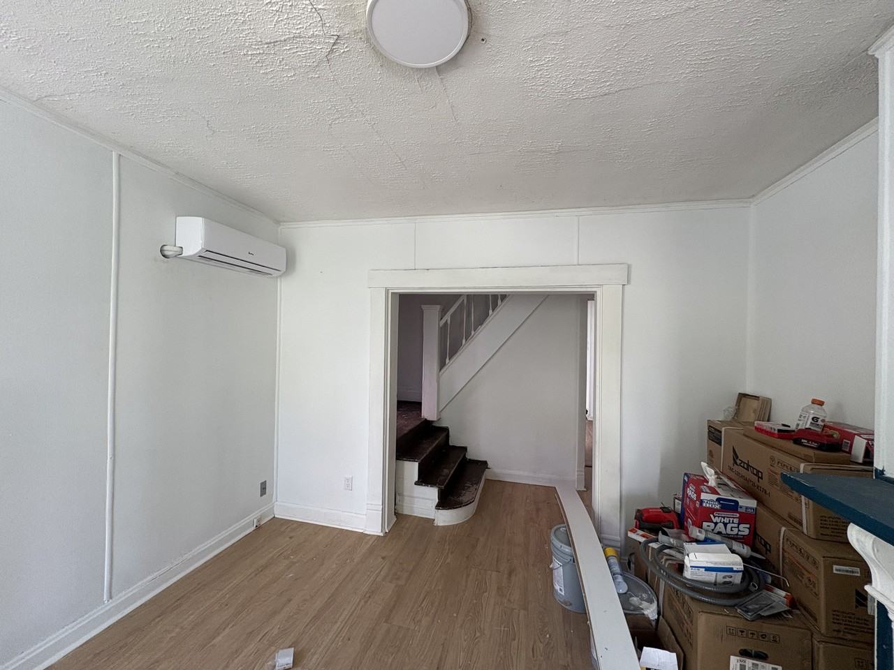 206 Vine St #A - Photo 4 of 16