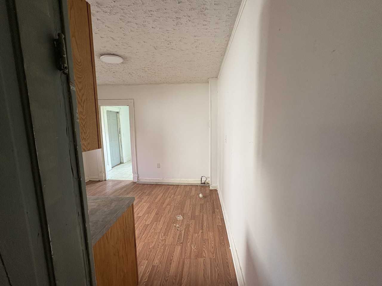 206 Vine St #A - Photo 6 of 16