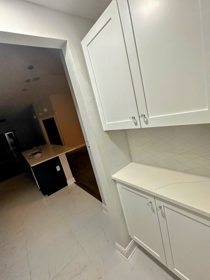 2450 Canopy Dr #NA - Photo 5 of 40