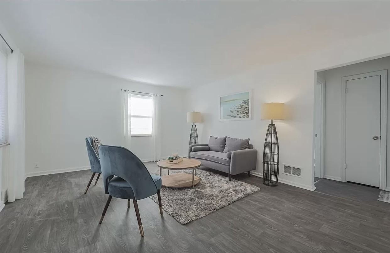 3143 Saffer St #1 - Photo 2 of 15