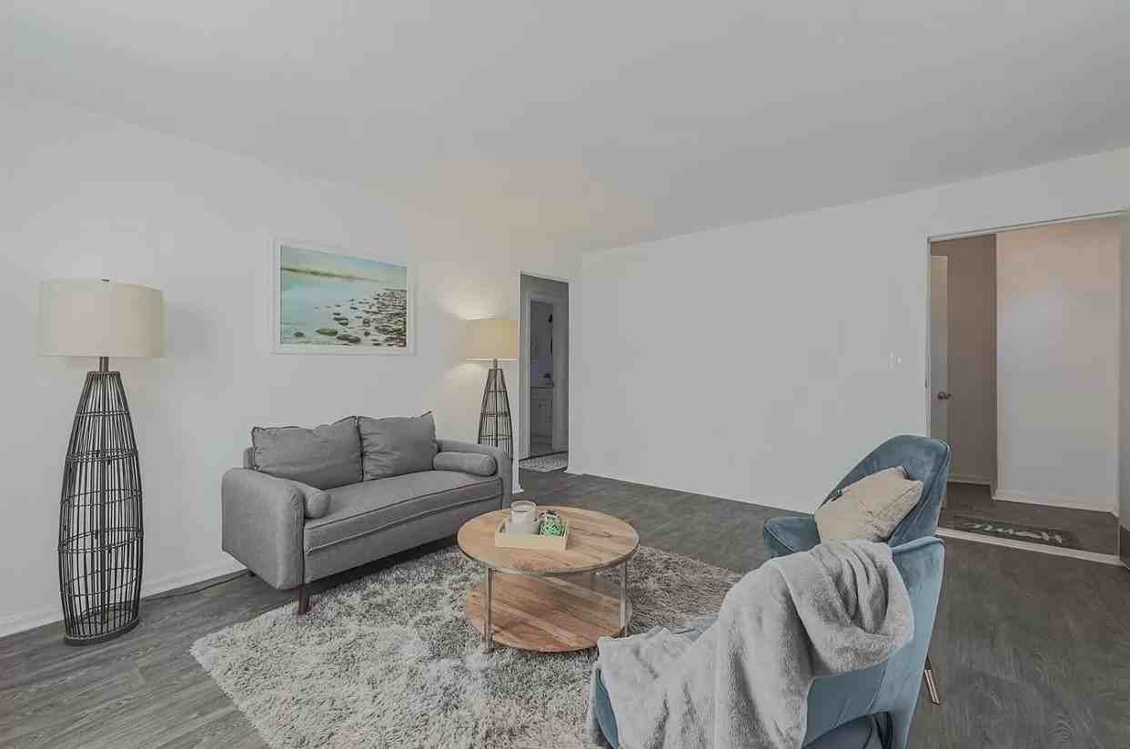 3143 Saffer St #1 - Photo 5 of 15