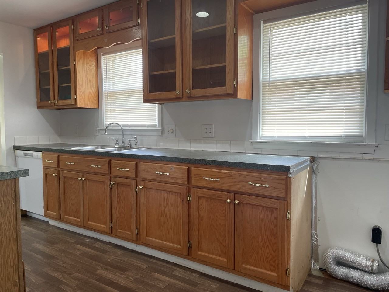 4783 Lynn Rd #NA - Photo 5 of 20