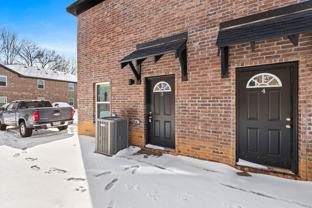 1370 N Porter Rd - Photo 1 of 1