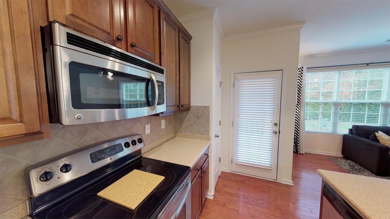 2309 Hartfield Cir #1 - Photo 3 of 12