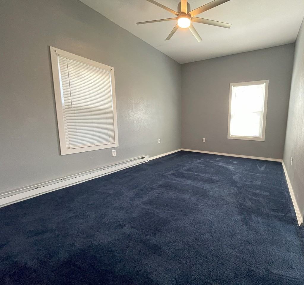 1123 Nevada St - Photo 5 of 13