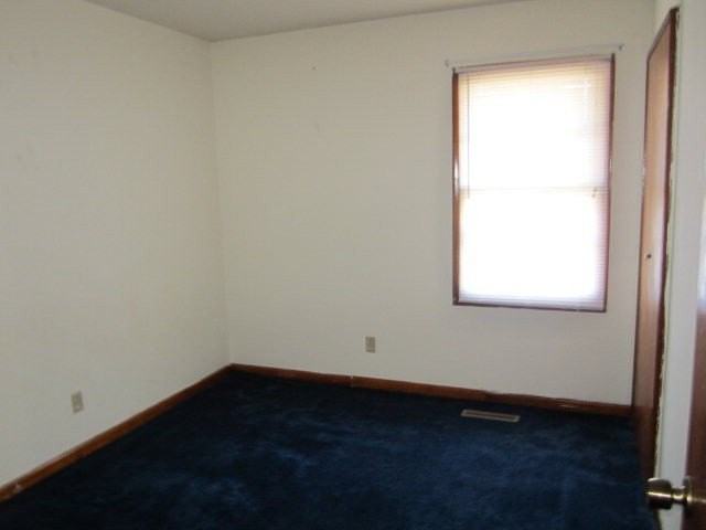 161 Sharyn Ln - Photo 5 of 9