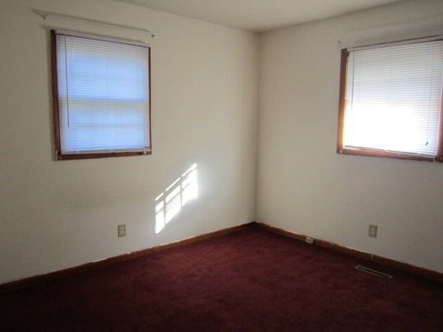 161 Sharyn Ln - Photo 7 of 9