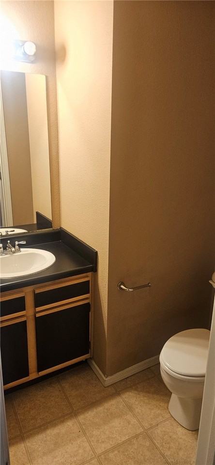 820 W Piedmont Pl #3 - Photo 5 of 11