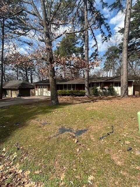 6 Oxford Ln - Photo 3 of 19