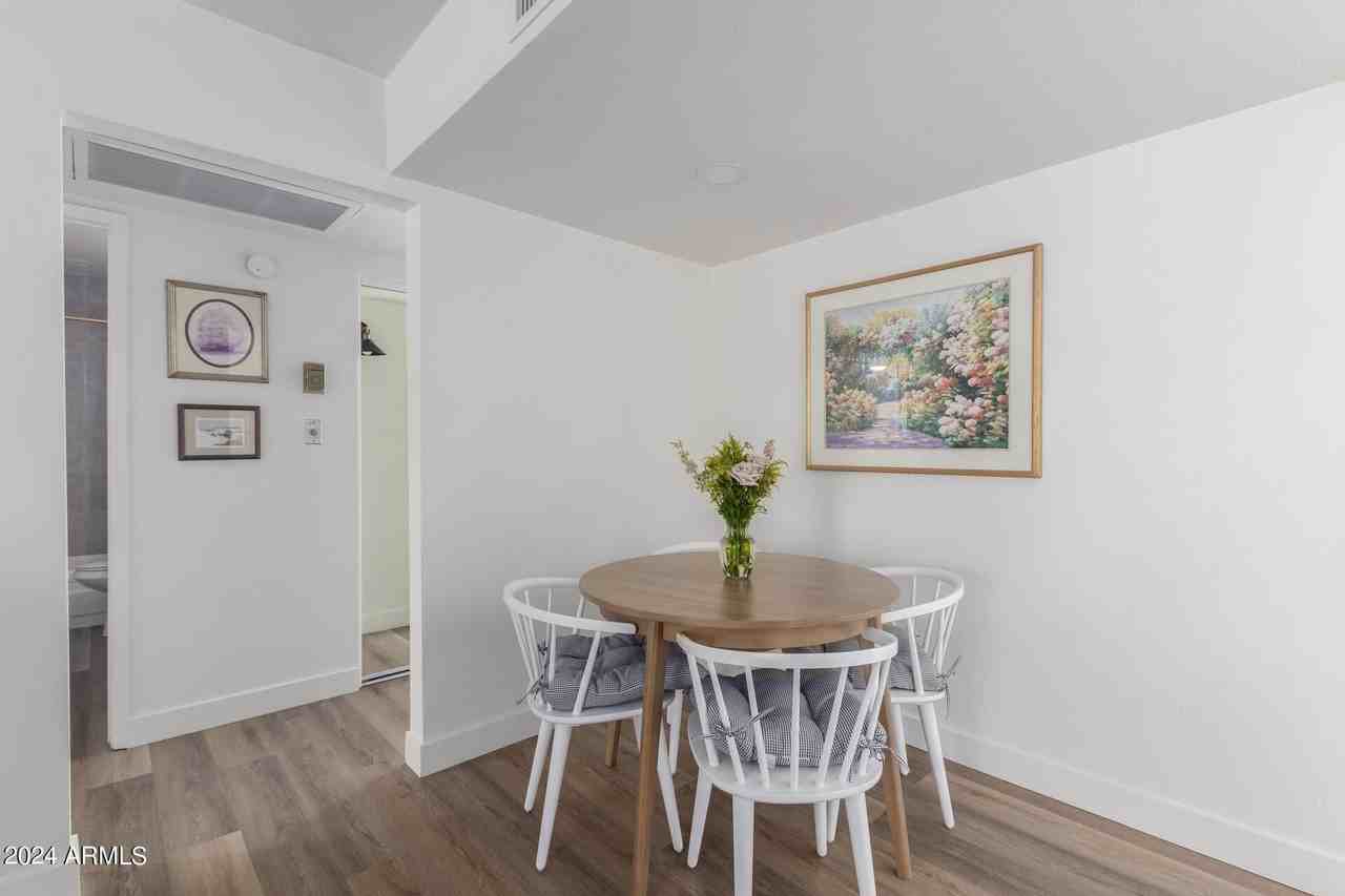 8241 N Central Ave #13 - Photo 7 of 25
