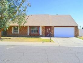 6941 W Vermont Ave - Photo 1 of 1