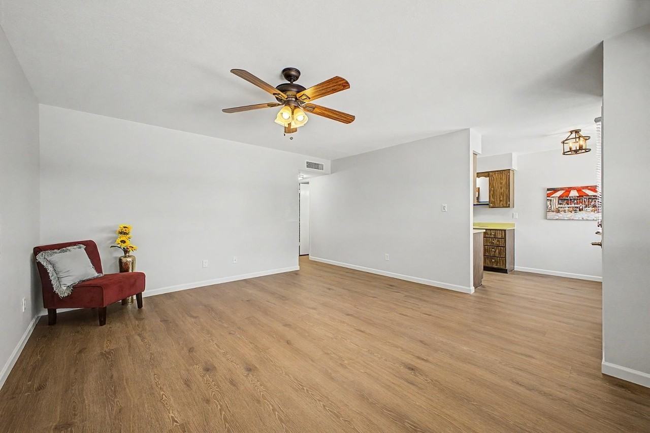 10141 N 97th Dr #A - Photo 5 of 22