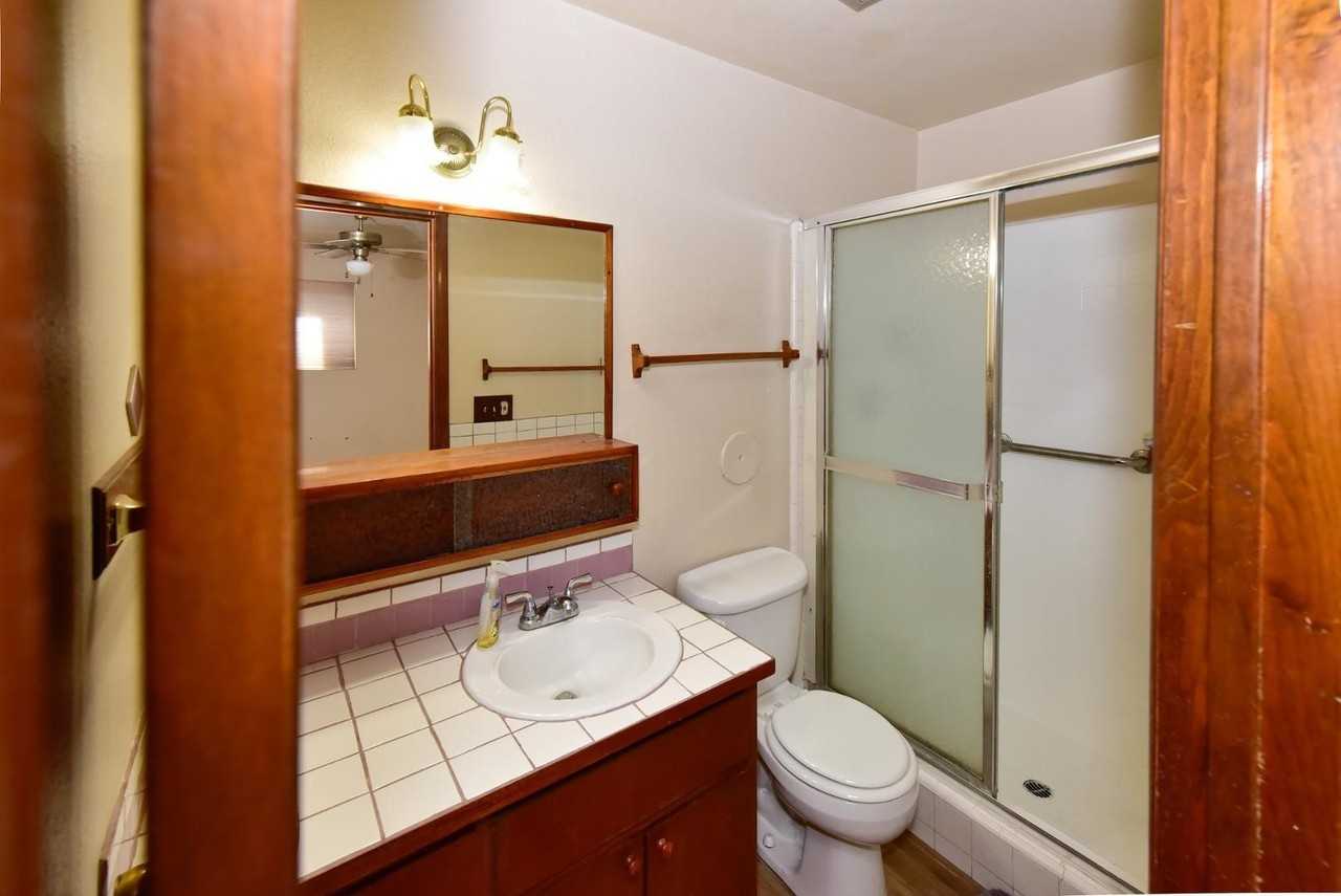 439 E Brown Rd - Photo 5 of 17