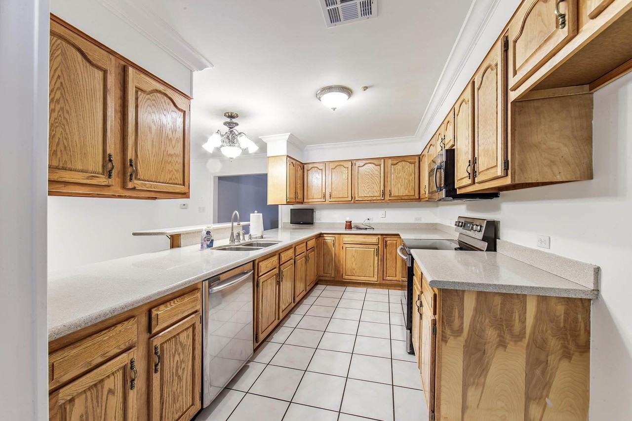 118 Chantilly Dr - Photo 5 of 14