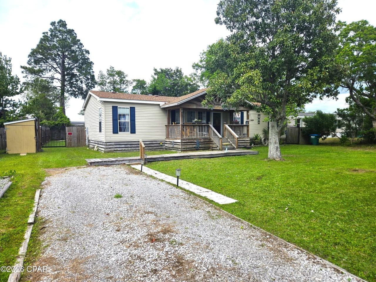 2115 Bent Oak Ct - Photo 2 of 21