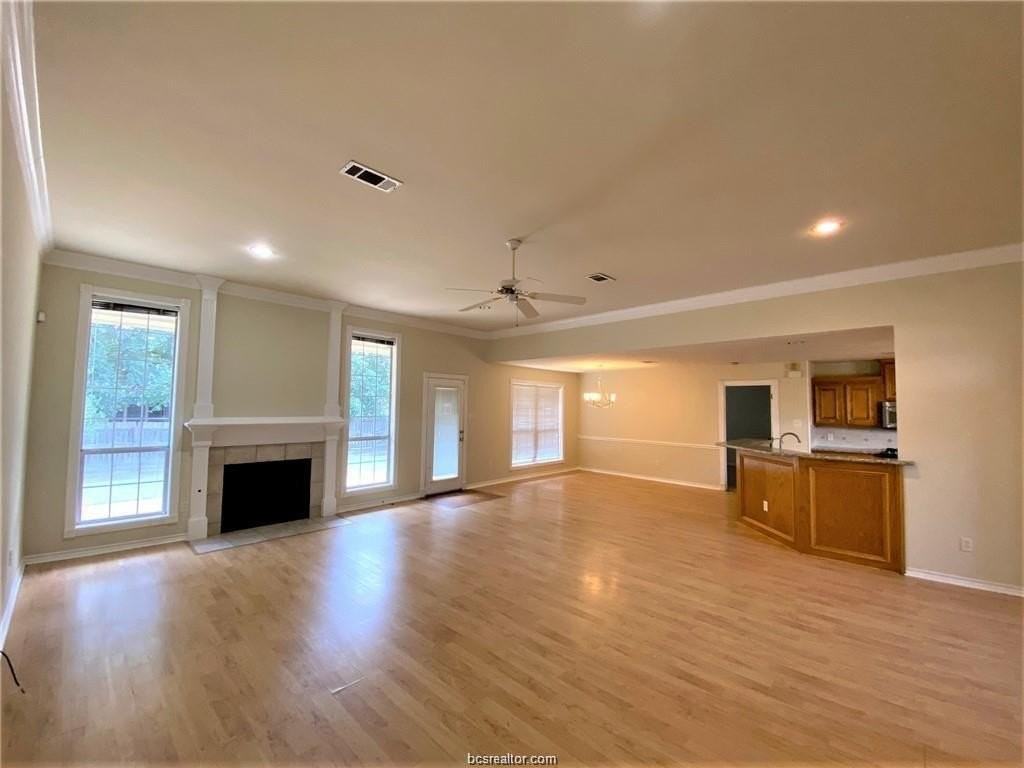 3207 Caterina Ln - Photo 3 of 18