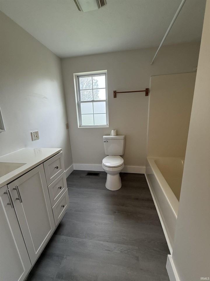 1869 Forsythe Ln - Photo 7 of 7