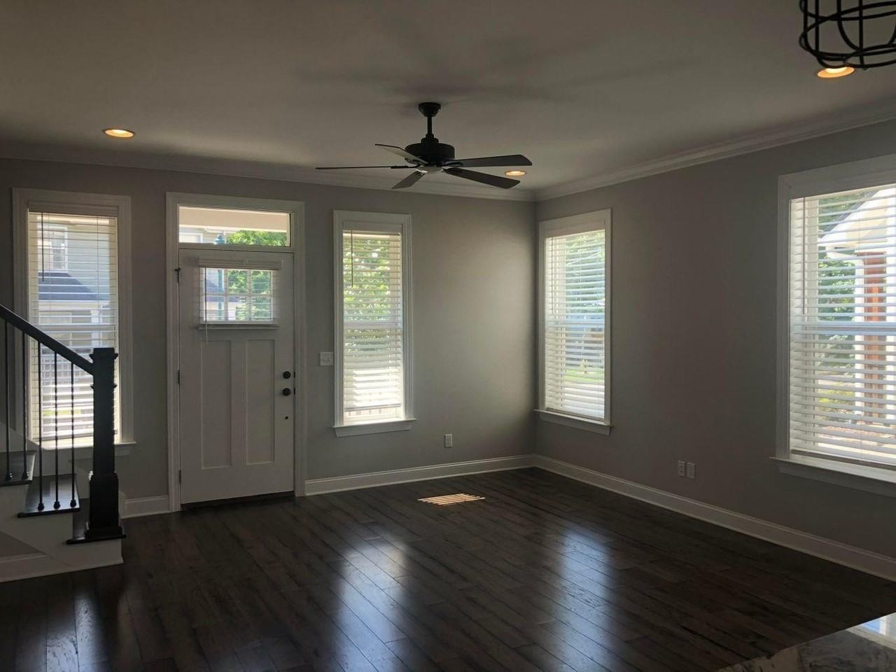 1531 Washington St - Photo 2 of 18